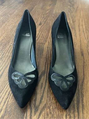 Stuart Weitzman Black Suede Pointed Toe Pumps with Bow Cutout